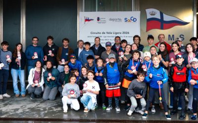 El XX Trofeo Presidenta de Cantabria pone el broche al Circuito de Vela Ligera SRCD